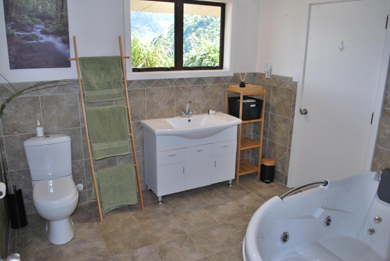 Riwaka Kea Ridge King Ensuite Room מראה חיצוני תמונה